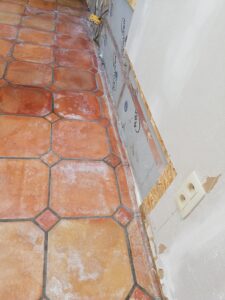 Chemifor_Kalk_Wittevlekken_Tegel