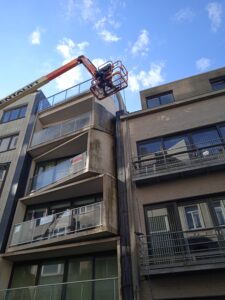 Chemifor_Gevelreiniging_Vervuiling_Verkeersvuil