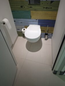 Chemifor_Transparante_AntiSlip_Toilet