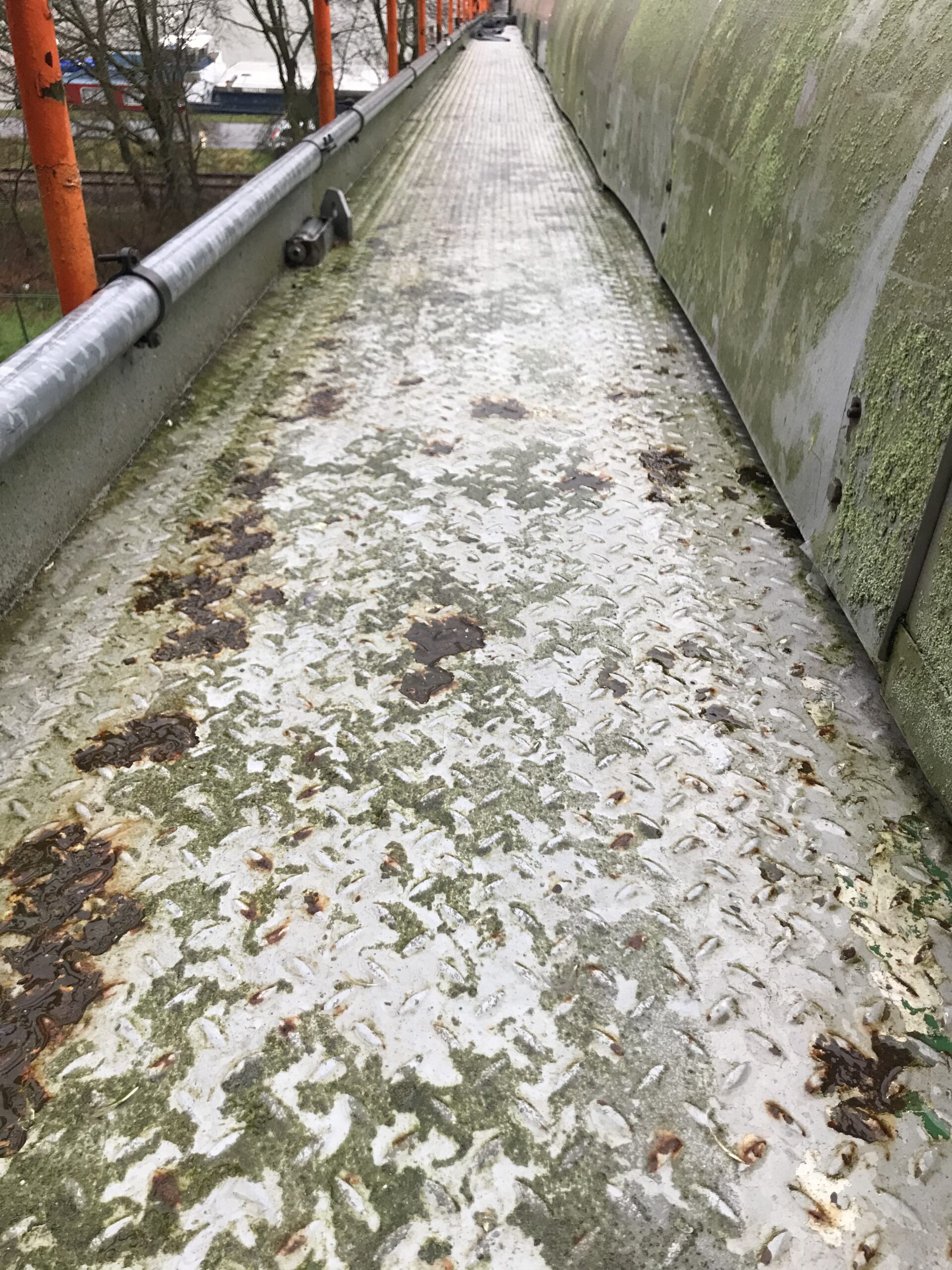 VRAAG van een klant: Anti Slip op ijzeren helling